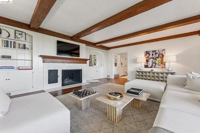 120 Somerset Road, Piedmont, CA 94611
