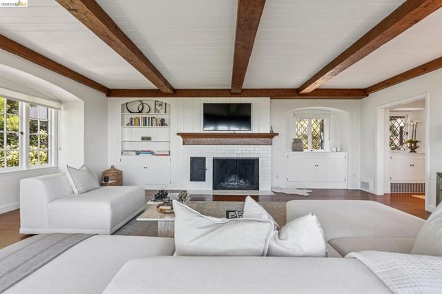 120 Somerset Road, Piedmont, CA 94611