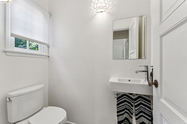 120 Somerset Road, Piedmont, CA 94611