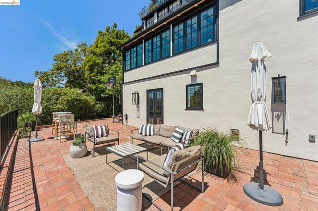 120 Somerset Road, Piedmont, CA 94611