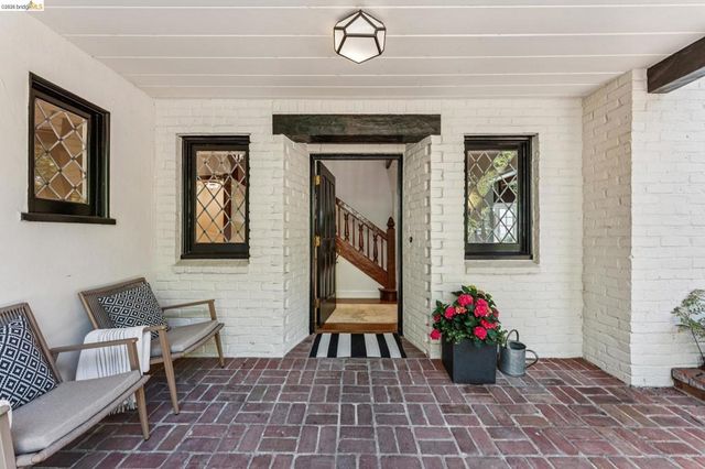 120 Somerset Road, Piedmont, CA 94611