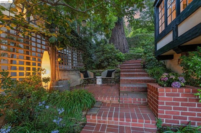 120 Somerset Road, Piedmont, CA 94611