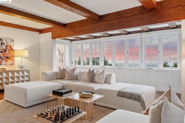 120 Somerset Road, Piedmont, CA 94611