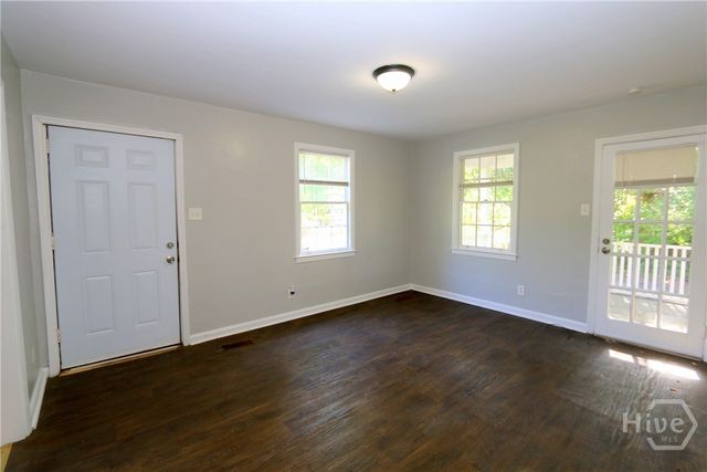 2309 Lorraine Drive, Savannah, GA 31404