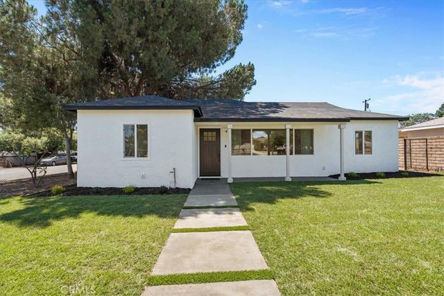 8316 Reseda Avenue, Fontana, CA 92335