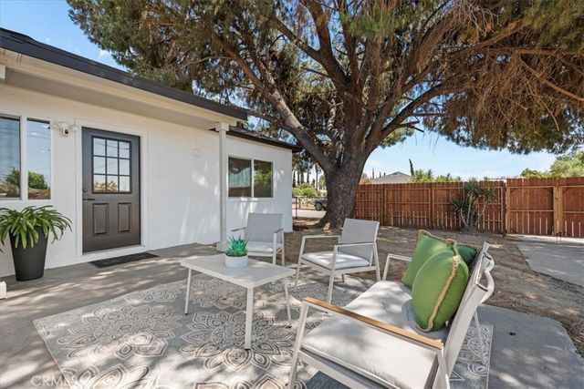 8316 Reseda Avenue, Fontana, CA 92335