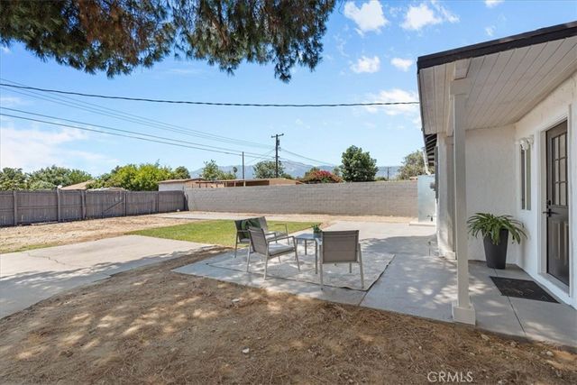 8316 Reseda Avenue, Fontana, CA 92335