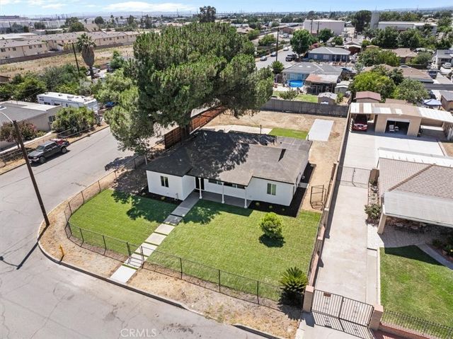 8316 Reseda Avenue, Fontana, CA 92335