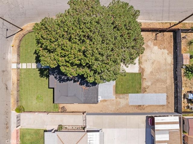 8316 Reseda Avenue, Fontana, CA 92335