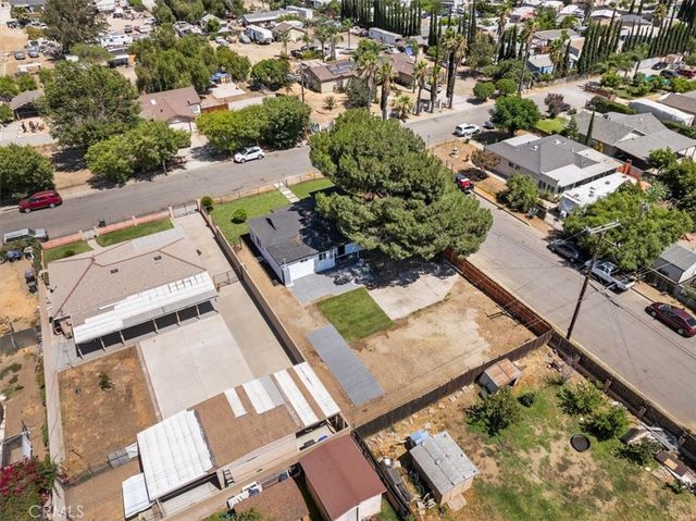 8316 Reseda Avenue, Fontana, CA 92335