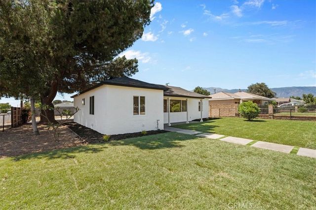 8316 Reseda Avenue, Fontana, CA 92335