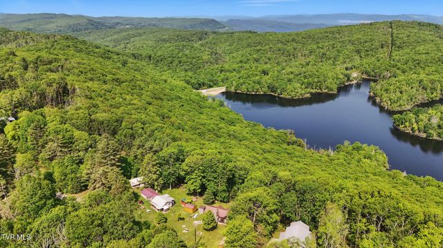 4406 Sentry Road, Big Stone Gap, VA 24219
