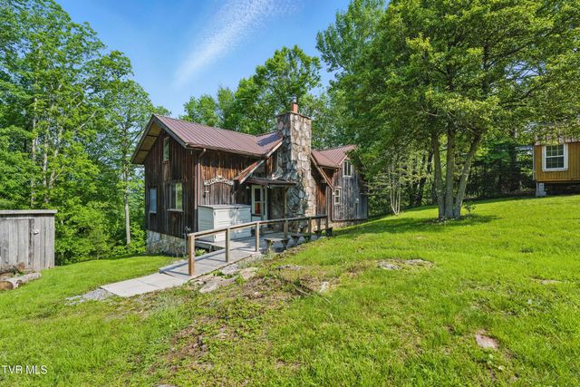 4406 Sentry Road, Big Stone Gap, VA 24219