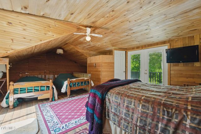 4406 Sentry Road, Big Stone Gap, VA 24219