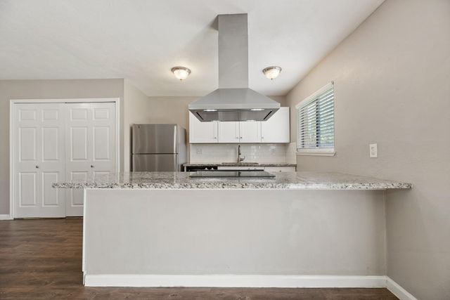 17615 Autumn Hills Drive, Houston, TX 77084