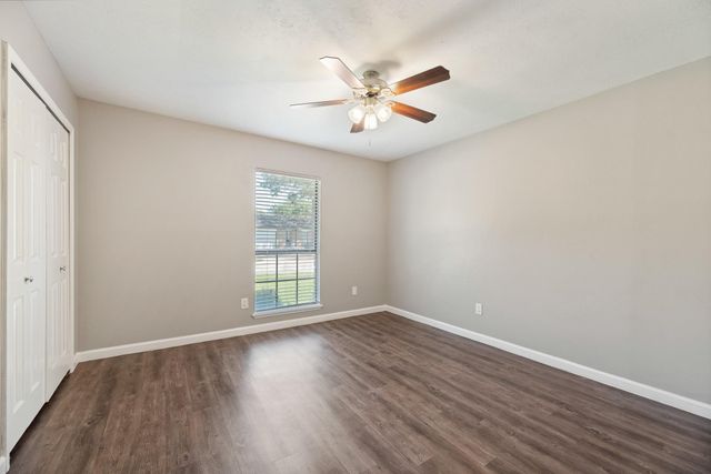 17615 Autumn Hills Drive, Houston, TX 77084