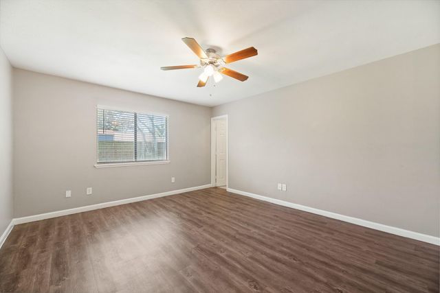 17615 Autumn Hills Drive, Houston, TX 77084