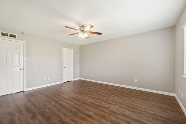 17615 Autumn Hills Drive, Houston, TX 77084