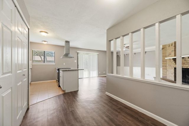 17615 Autumn Hills Drive, Houston, TX 77084