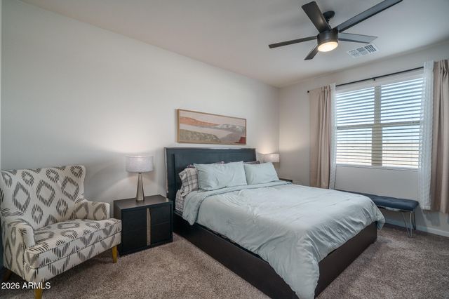 8613 S 70TH Drive, Laveen, AZ 85339