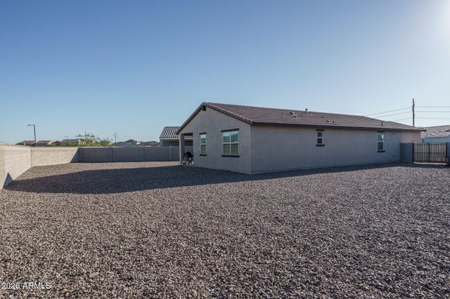 8613 S 70TH Drive, Laveen, AZ 85339