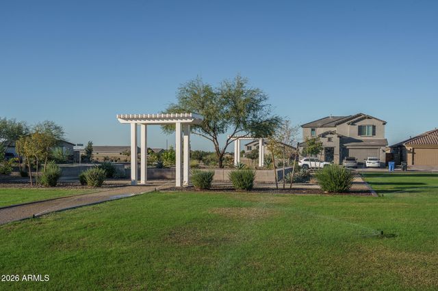 8613 S 70TH Drive, Laveen, AZ 85339