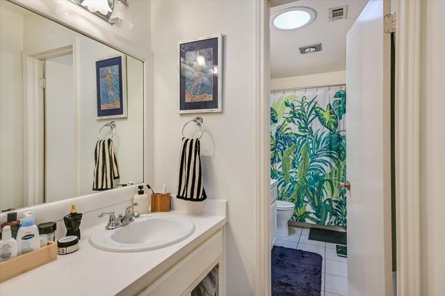 6739 Old Quarry LN, Austin, TX 78731