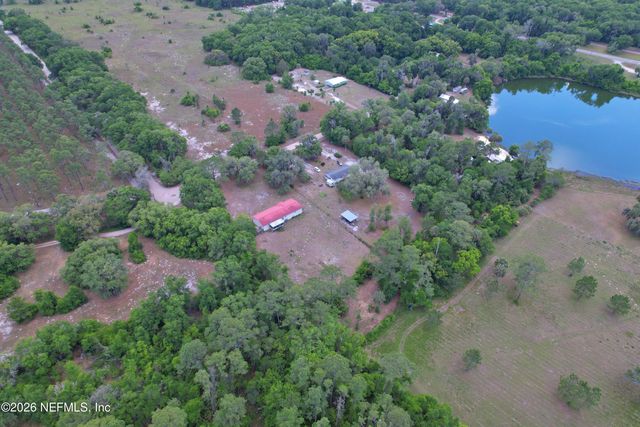 214 BAKER Road, Satsuma, FL 32189
