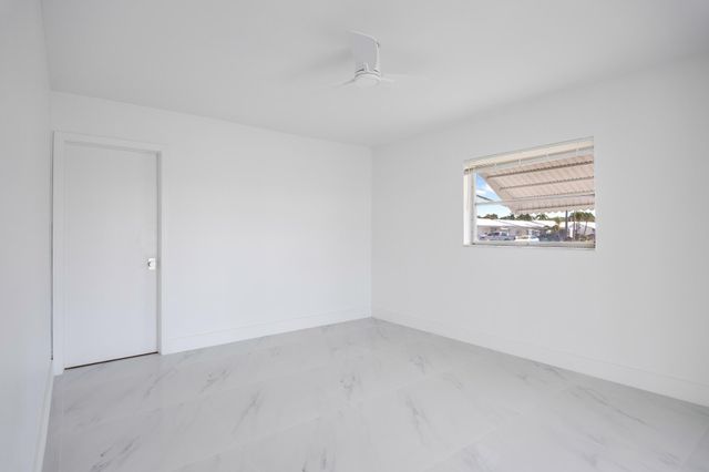 8508 NW 59th Place, Tamarac, FL 33321