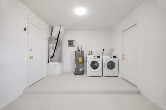 8508 NW 59th Place, Tamarac, FL 33321