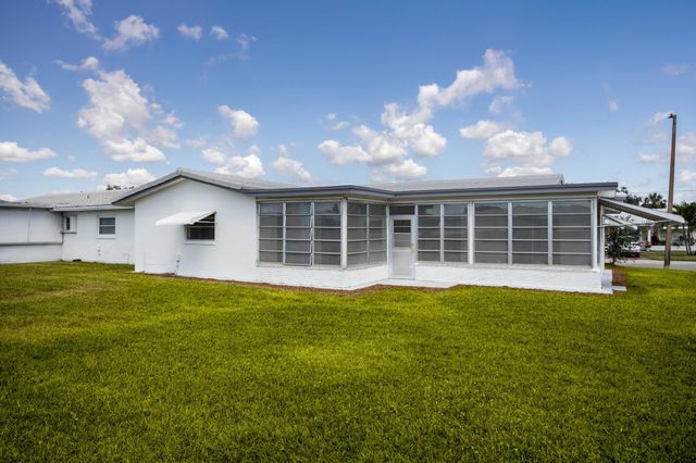 8508 NW 59th Place, Tamarac, FL 33321