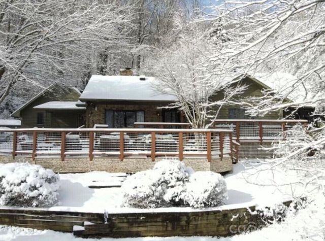 18 Rollingwood Road, Asheville, NC 28805