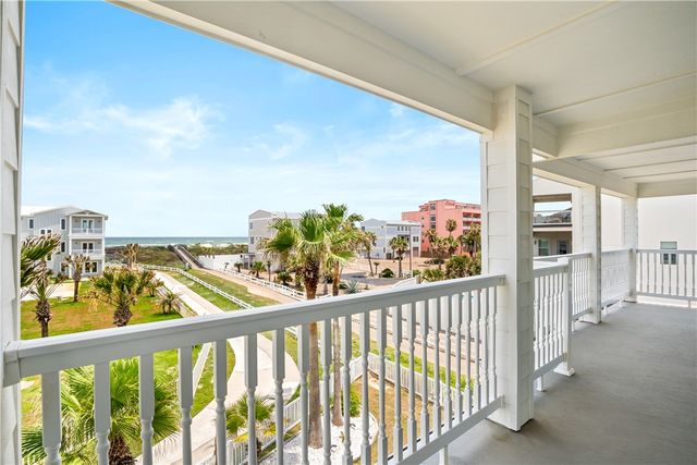 272 Beachwalk Lane, Port Aransas, TX 78373