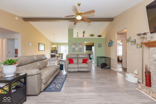 14101 W Division Road, Daleville, IN 47334