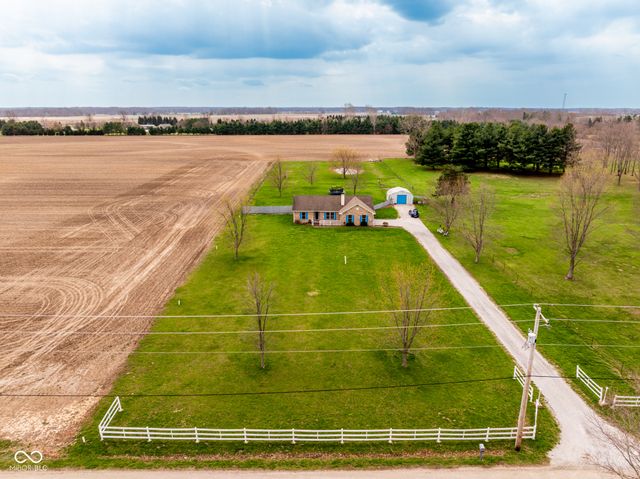 14101 W Division Road, Daleville, IN 47334