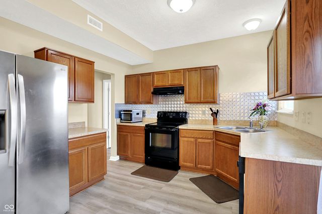 1893 Osman Drive, Avon, IN 46123