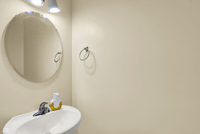 1893 Osman Drive, Avon, IN 46123