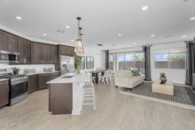 3339 E MALIBU Drive, San Tan Valley, AZ 85143