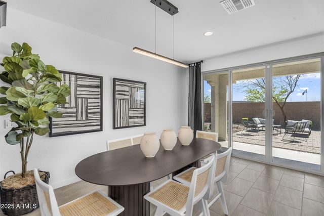 3339 E MALIBU Drive, San Tan Valley, AZ 85143