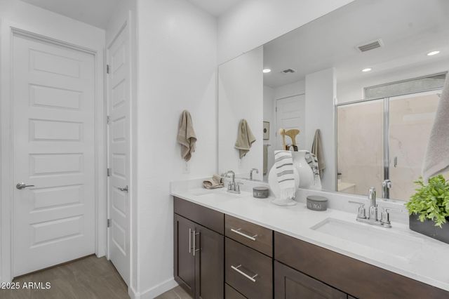 3339 E MALIBU Drive, San Tan Valley, AZ 85143