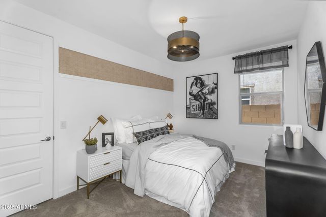 3339 E MALIBU Drive, San Tan Valley, AZ 85143