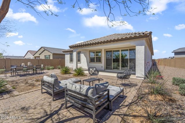 3339 E MALIBU Drive, San Tan Valley, AZ 85143