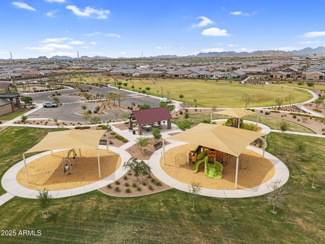 3339 E MALIBU Drive, San Tan Valley, AZ 85143
