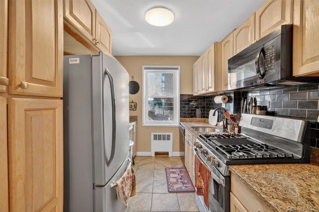 30 E Hartsdale Avenue 2J, Hartsdale, NY 10530