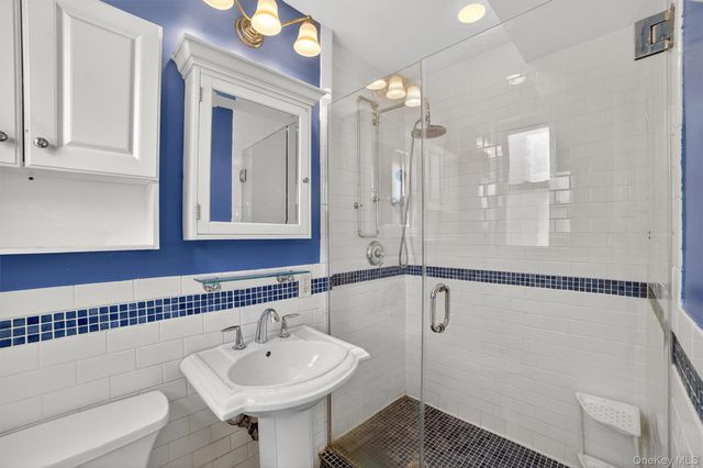 30 E Hartsdale Avenue 2J, Hartsdale, NY 10530