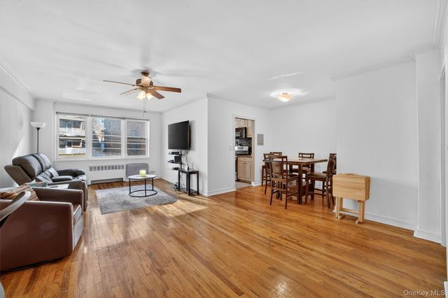 30 E Hartsdale Avenue 2J, Hartsdale, NY 10530