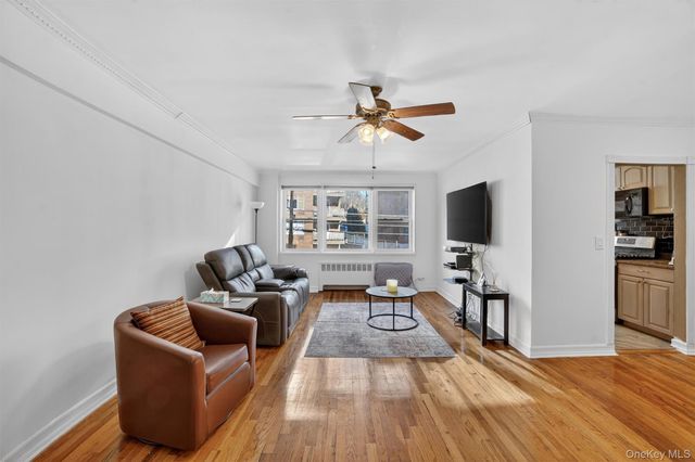 30 E Hartsdale Avenue 2J, Hartsdale, NY 10530