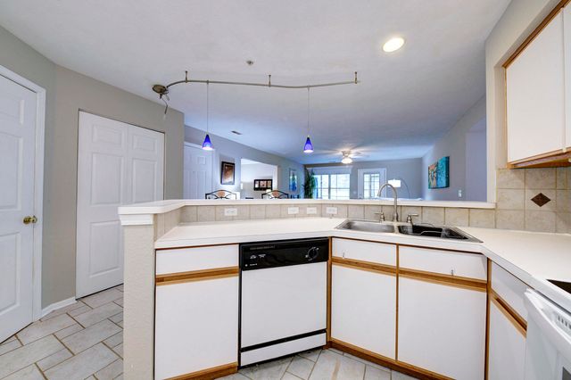 1526 Long Meadow Trail, Pittsfield Charter Twp, MI 48108