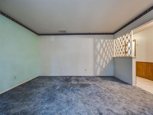 5015 NW 19th Street, Oklahoma City, OK 73127