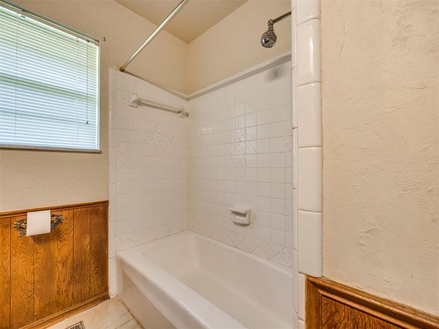 5015 NW 19th Street, Oklahoma City, OK 73127